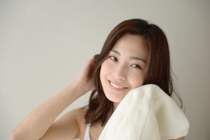 女性